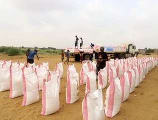 Distribution of food aid by a charitable organisation